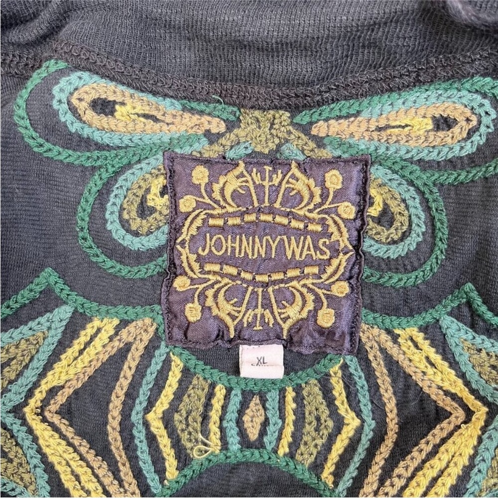 Johnny Was Biya Black Embroidered Open-Front Sweater. - Picture 4 of 4